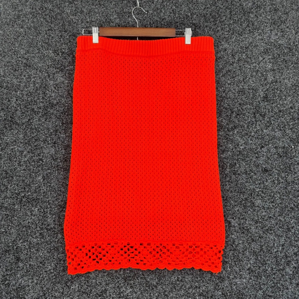 BCBGeneration Orange Red Crochet Knit Pencil Skirt L Lace Hem Lined Midi